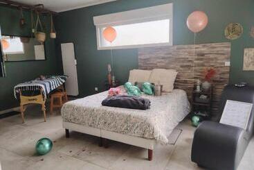 膳宿费 Detente De La Lys