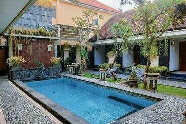 פנסיון Balicozy Apartment