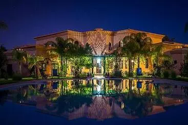 پانسیون Las Palmeras Guest House