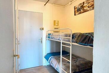 آپارتمان‌های توریست‌ها Hypercenter 27 M With Wifi And Shared Pool