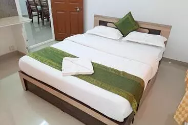 Pension Norwegian Homes Guest House  Munnar