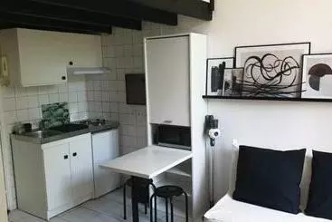 Apartamente turistice Les Palmiers   Studio Cosy Proche Plages Et Centre