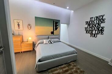 Nocleg ze śniadaniem Raroom Boutique