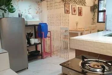 ツーリストアパートメント Coron Homestay