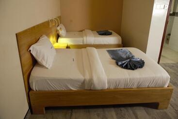 Отель Victoria Mews