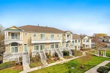 Turistihuoneistot Relaxing Bethany Beach Retreat, Pools, Families Welcome Including Dogs!