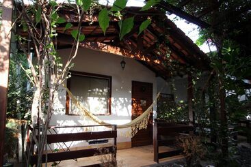 膳宿费 Villa éden