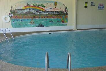 هتل Alouette Beach Resort