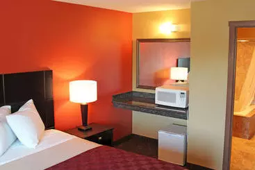 בית מלון כפרי Aloha Inn & Suites