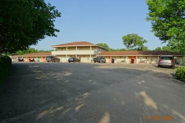 فندق Best Budget Inn