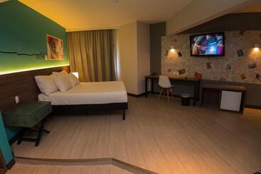 호텔 Ibis Styles Sorocaba Santa Rosalia