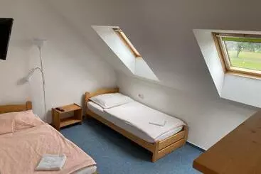 Huoneistohotelli Apartmány Za Humny