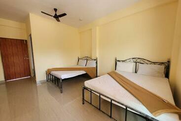 Hotel Beach Pink Rock Goa