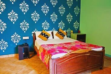 Staymaker 7th Heaven Holiday Resort