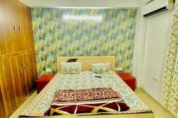 Turista apartmanok & Bnb Solanki Residency Jaipur
