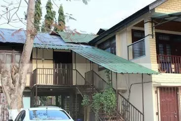 ツーリストアパートメント Chang Ghar    An 1 Bedroom Independent Homestay