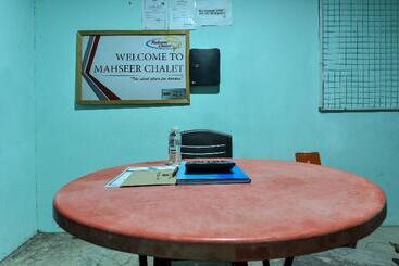 Hotel Oyo 90620 Mahseer Chalet