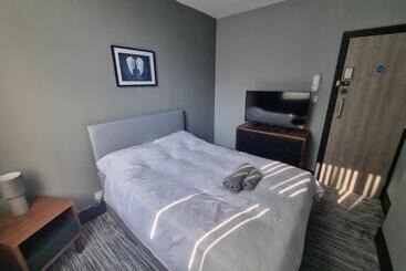 Pensió Harrington House