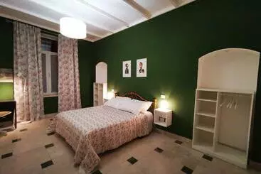 Vakantie-appartementen Ale75