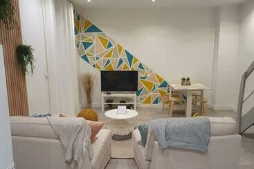 Жильё для туристов Le Duplex De Noisy