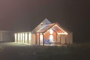 ツーリストアパートメント Ballygastle