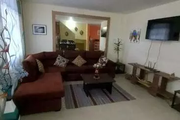 ツーリストアパートメント Chill Out