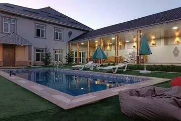 آپارتمان‌های توریست‌ها Elegance Gabala