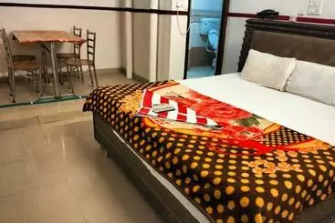 ホテル Anta Palace & Spicy Restaurant By Wb Inn