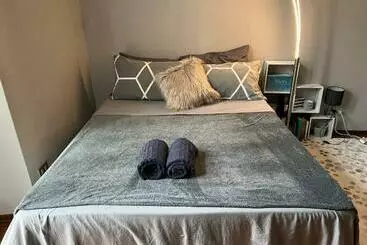 Vakantie-appartementen Studio Flat At Old Town Centre In Biella