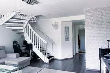 Ferienwohnungen Avara, Ylellinen Kaksikerroksinen Huoneisto