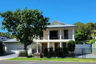 Turistihuoneistot Akoya House 122 Tomaree Rd Pet Friendly Linen Air Conditioning Wifi And Boat Parking