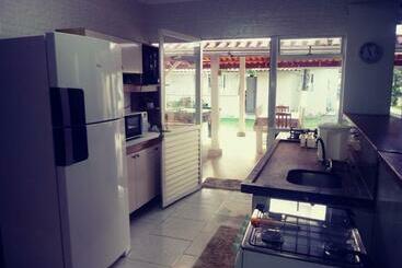 Жильё для туристов Casa Praia Central Itapema