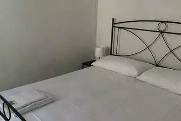 ツーリストアパートメント La Segreteria