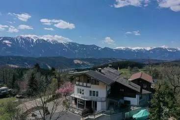 Apartamenty turystyczne Haus Am Hügel