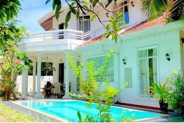 شقق خاصة سياحية White Villa