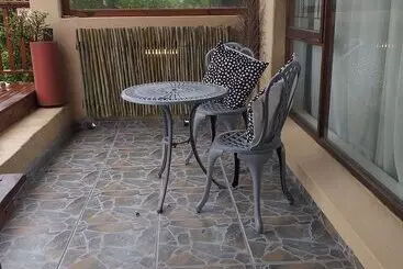 A1 Kynaston Self Catering Or Bed And Breakfast