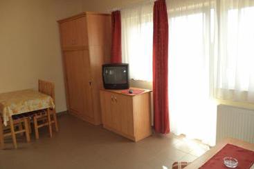 Amurato Apartment House