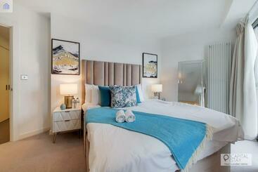 Turist apartmanları Luxury Three Bed Apartment By London Excel