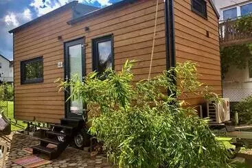 ツーリストアパートメント Tiny House Mit Saunafass Und Garten