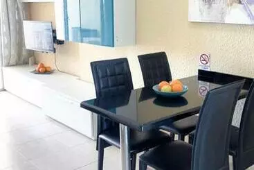 Apartamenty turystyczne Beautiful Studio With Sea View