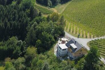 Turistihuoneistot Bullas Weinlandstudio