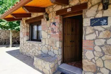 Turistihuoneistot Casa Rural Los Cántaros. Zarapicos