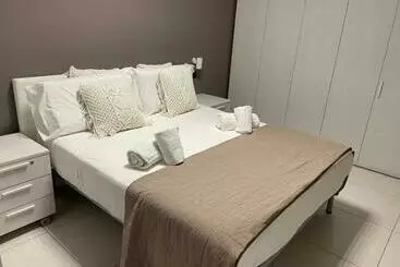 آپارتمان‌های توریست‌ها Suite48