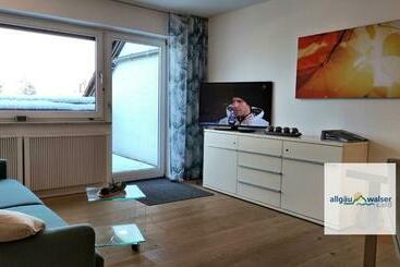 ツーリストアパートメント Lizzys Klause