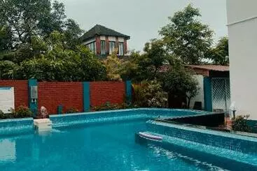 ツーリストアパートメント Honeydew Suites And Villas At Vagator  Goaround Homes