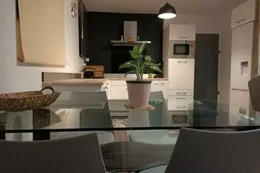 Turistihuoneistot Magnifique Studio Pour Curiste