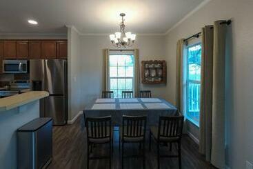 관광객 아파트 Luxury Cottage Near Lake Belton   Wifi A/c