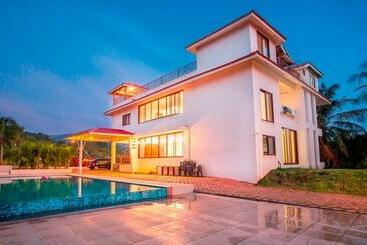 Apartaments turístics Onbtb 8bhk Villa Alibaug