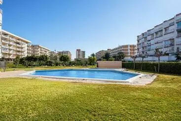 Apartamentos turísticos Salou Beach 1