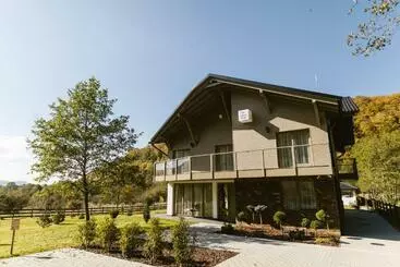 Tourist flats The Lazy Bear